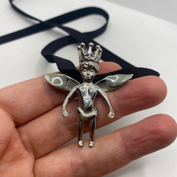 COPY - Vintage Guardian Angel Cherub Velvet Choker Necklace - Picture 6 of 7